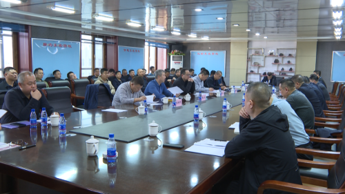 10月13日，，，，，公司质量标准化阶段验收组到东荣一矿复检验收